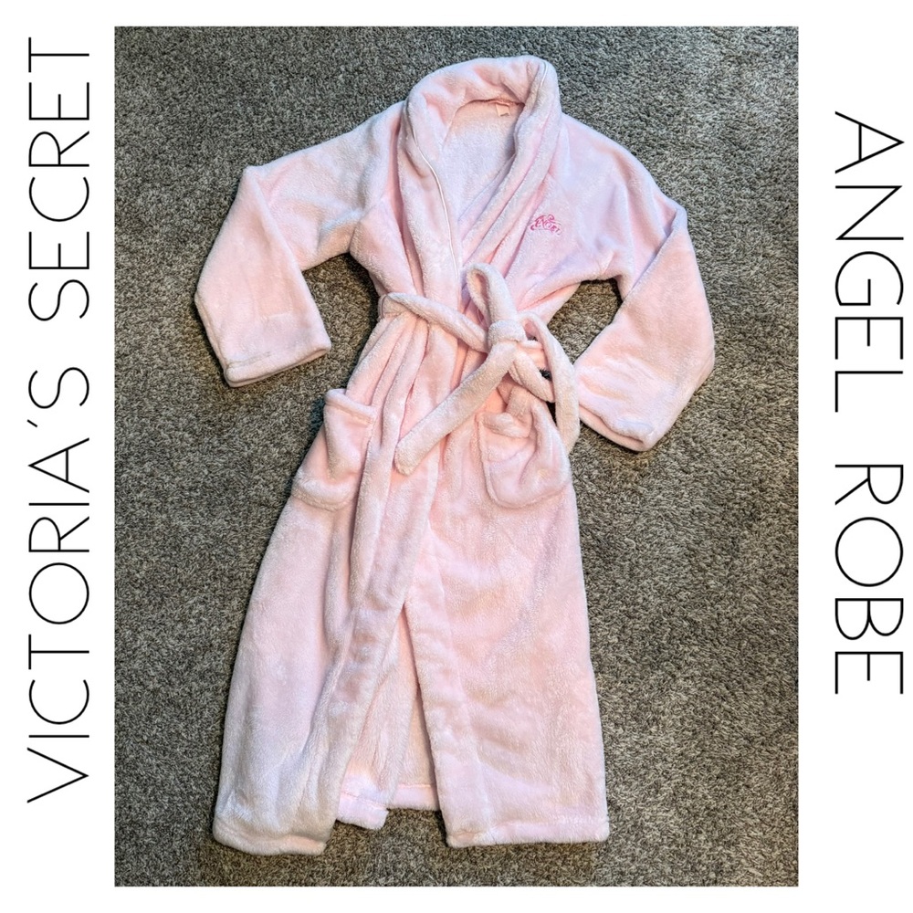 💕 Victoria's Secret Pink Angel Robe